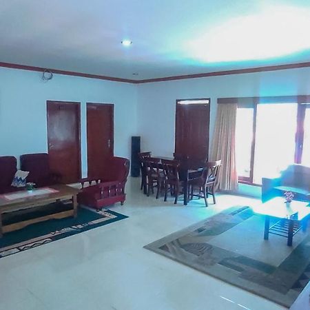 Burangrang Village Mitra Reddoorz Bogor Exteriér fotografie